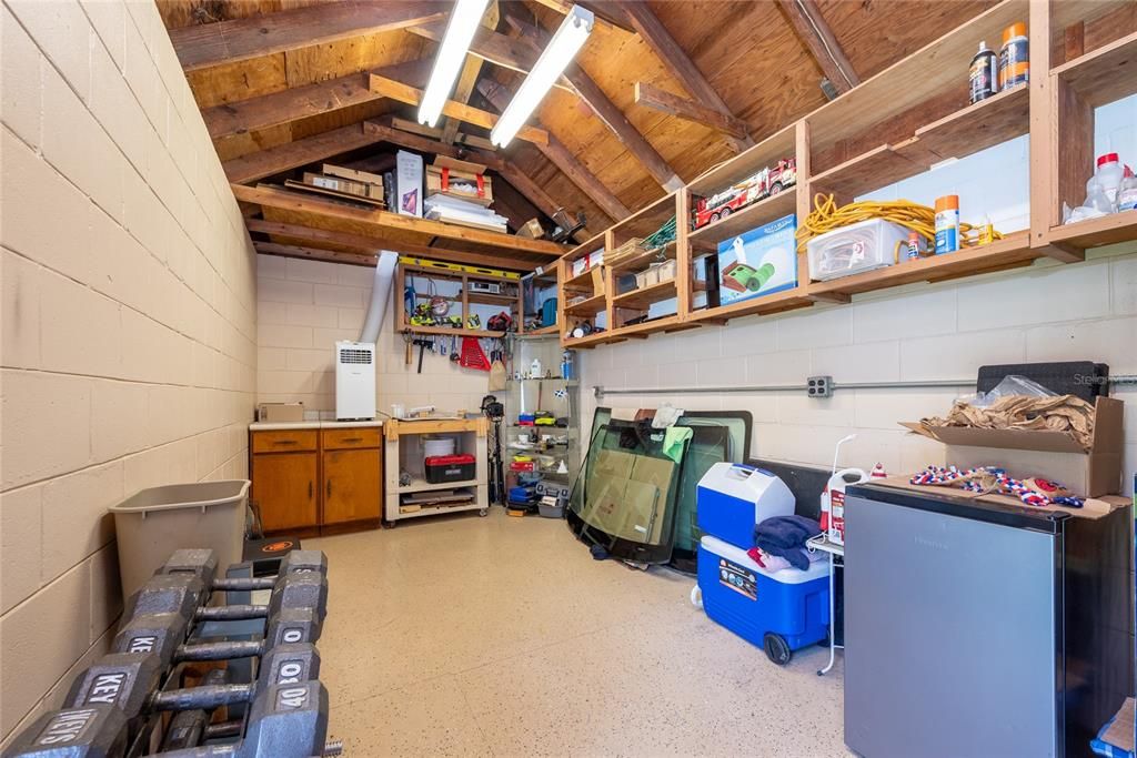 For Sale: $475,000 (3 beds, 2 baths, 1785 Square Feet)