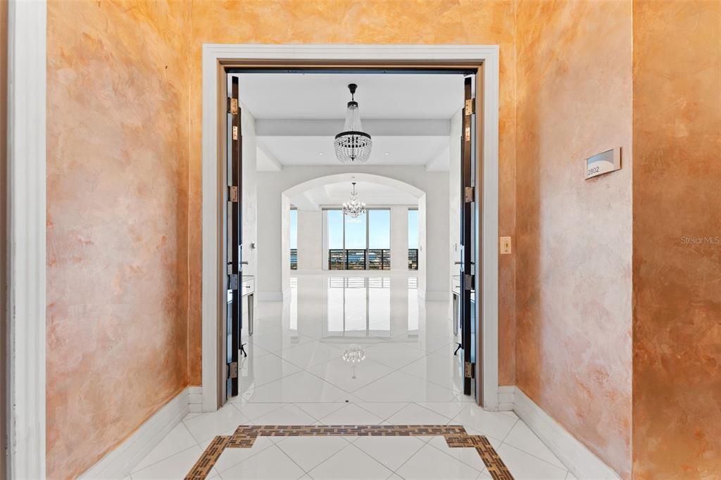 На продажу: $3,750,000 (3 спален, 3 ванн, 4558 Квадратных фут)