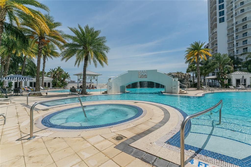 На продажу: $3,750,000 (3 спален, 3 ванн, 4558 Квадратных фут)