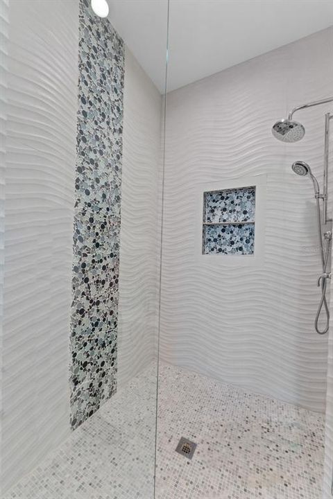 На продажу: $3,750,000 (3 спален, 3 ванн, 4558 Квадратных фут)