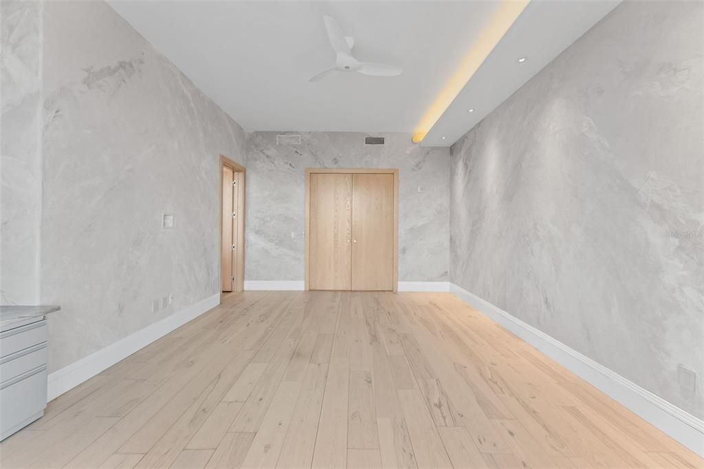 На продажу: $3,750,000 (3 спален, 3 ванн, 4558 Квадратных фут)