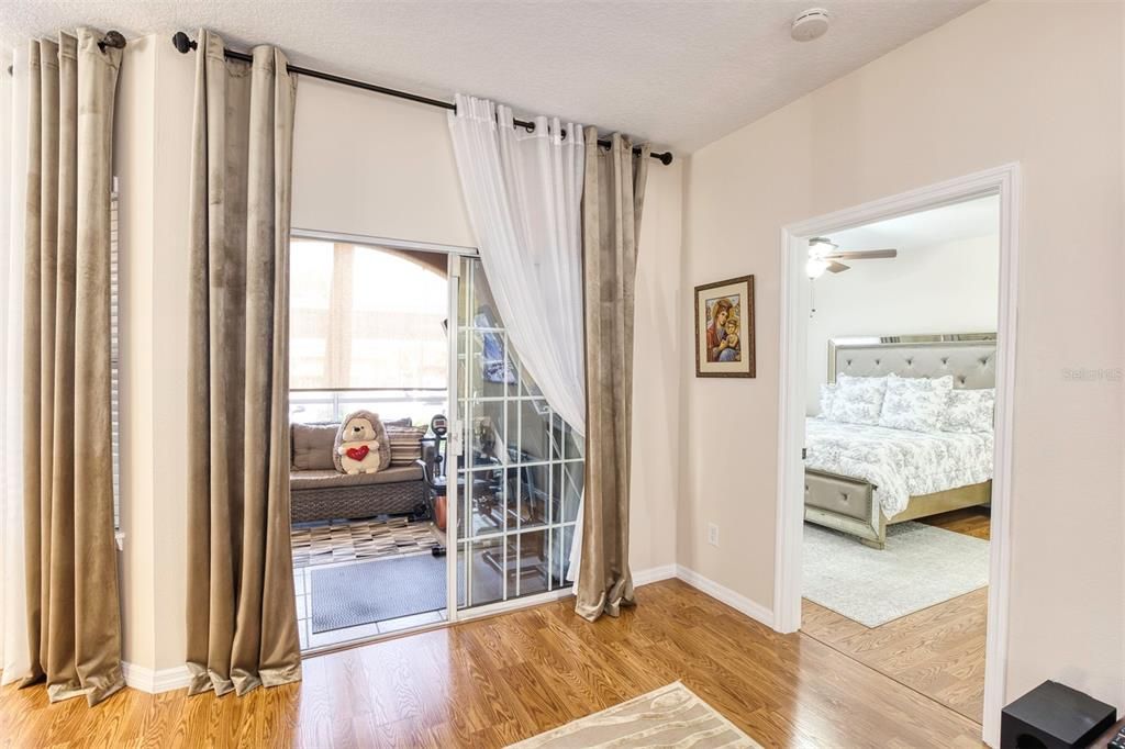 En Venta: $275,000 (3 camas, 2 baños, 1405 Pies cuadrados)