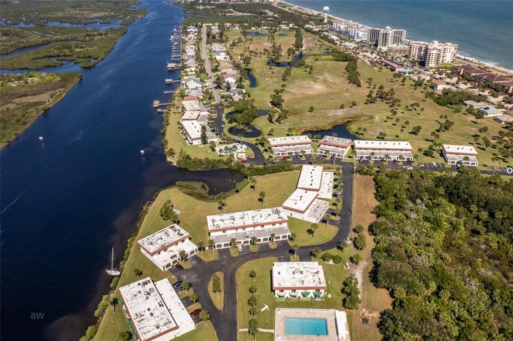 На продажу: $279,900 (2 спален, 2 ванн, 1184 Квадратных фут)