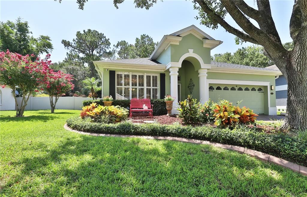 合同活跃: $519,000 (3 贝兹, 2 浴室, 2000 平方英尺)