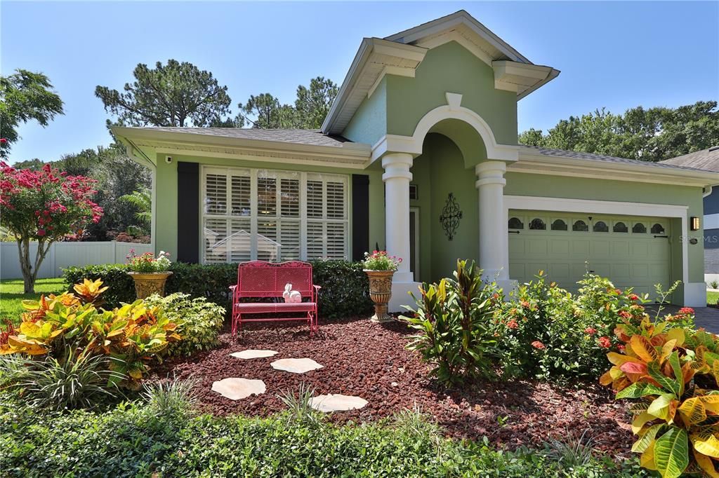 合同活跃: $519,000 (3 贝兹, 2 浴室, 2000 平方英尺)