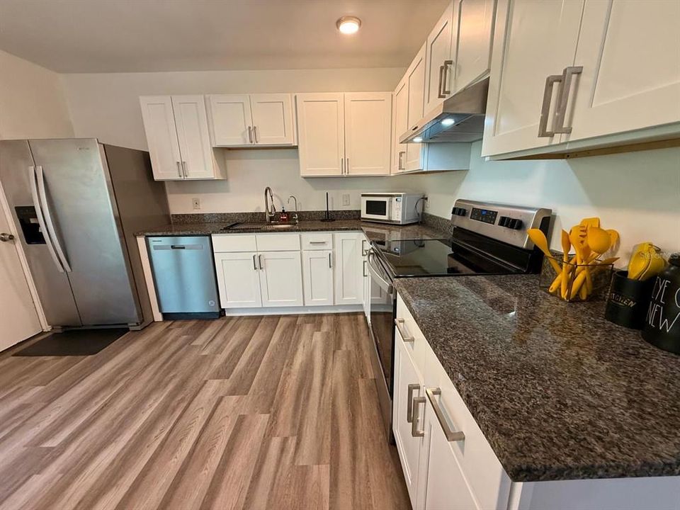 En Venta: $265,000 (2 camas, 1 baños, 952 Pies cuadrados)