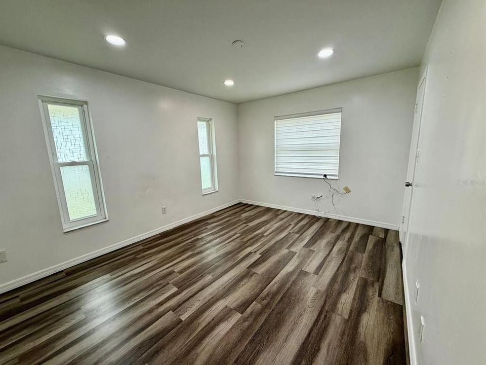 En Venta: $265,000 (2 camas, 1 baños, 952 Pies cuadrados)