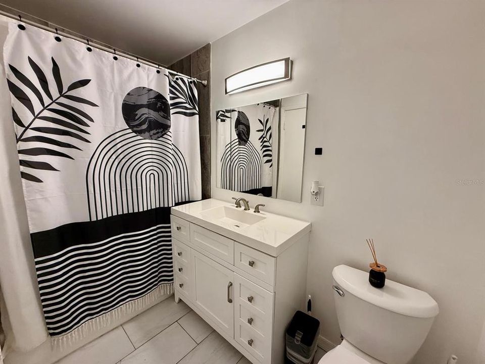 En Venta: $265,000 (2 camas, 1 baños, 952 Pies cuadrados)