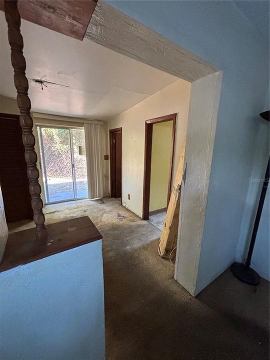 Active With Contract: $295,000 (3 beds, 2 baths, 1490 Square Feet)