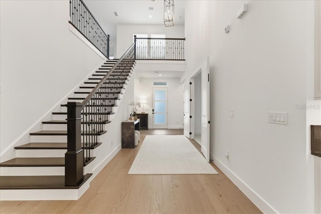 For Sale: $1,275,000 (5 beds, 4 baths, 3460 Square Feet)