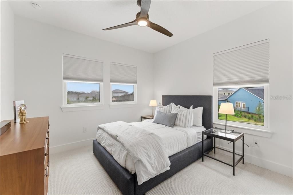 For Sale: $1,275,000 (5 beds, 4 baths, 3460 Square Feet)