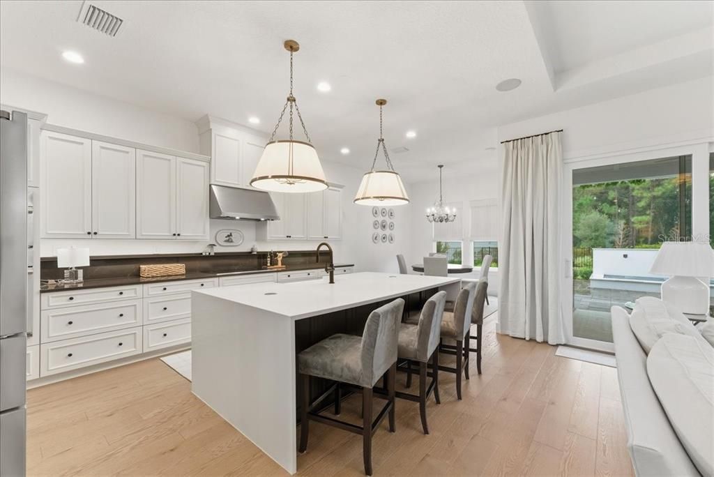 For Sale: $1,275,000 (5 beds, 4 baths, 3460 Square Feet)