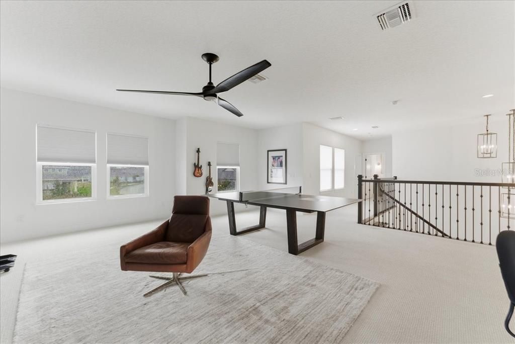 For Sale: $1,275,000 (5 beds, 4 baths, 3460 Square Feet)