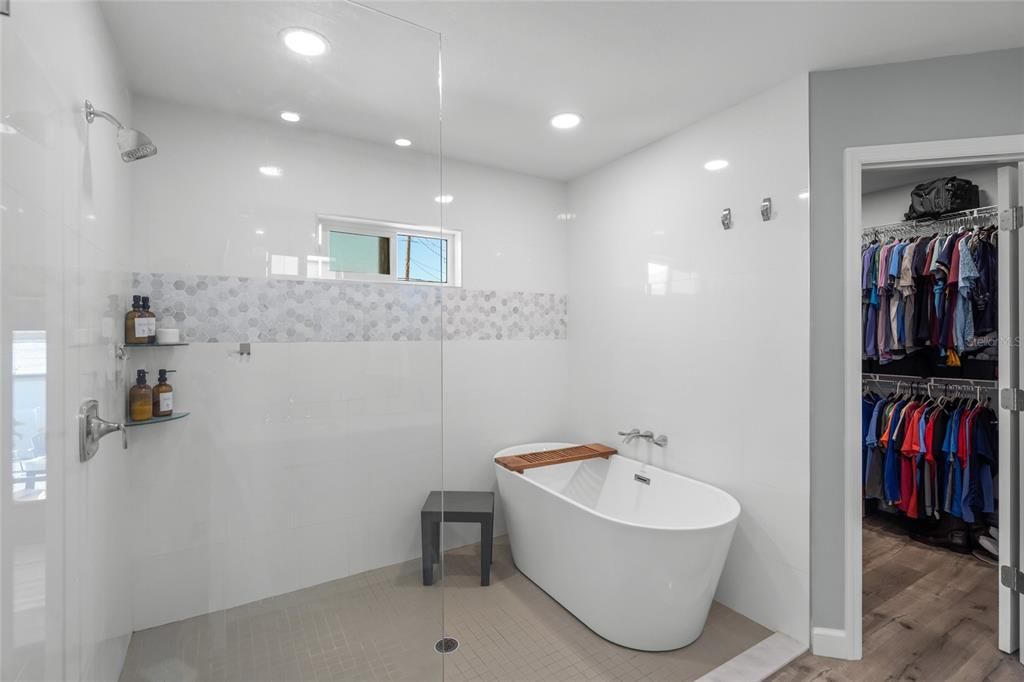 En Venta: $775,000 (3 camas, 2 baños, 1755 Pies cuadrados)