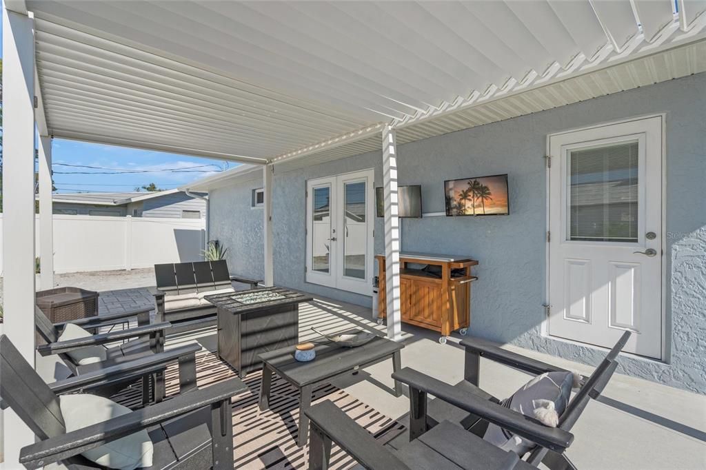 En Venta: $775,000 (3 camas, 2 baños, 1755 Pies cuadrados)