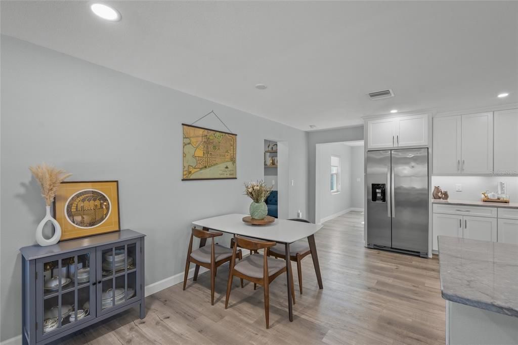 En Venta: $775,000 (3 camas, 2 baños, 1755 Pies cuadrados)