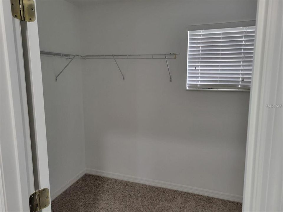 For Rent: $4,000 (4 beds, 3 baths, 2909 Square Feet)