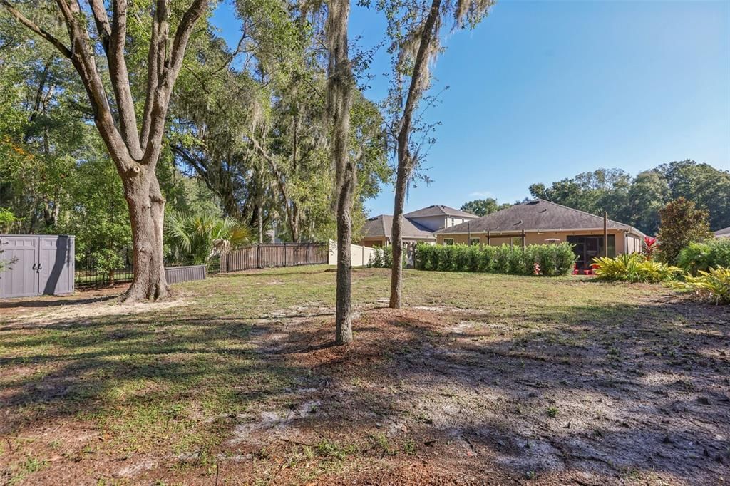 Под контрактом: $399,000 (4 спален, 2 ванн, 1867 Квадратных фут)