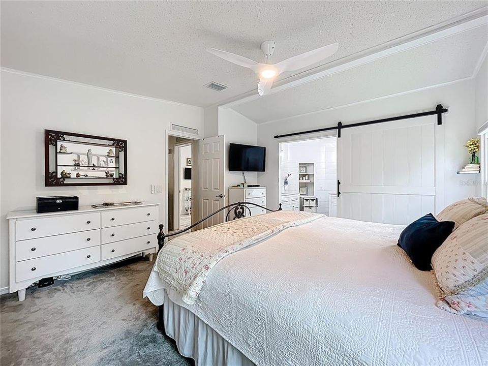 Activo con contrato: $320,000 (2 camas, 2 baños, 1571 Pies cuadrados)