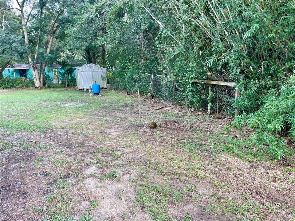 合同活跃: $140,000 (3 贝兹, 2 浴室, 1040 平方英尺)