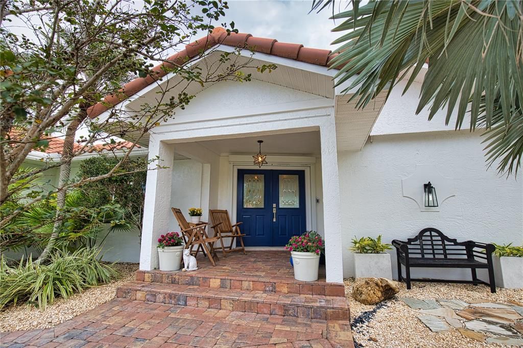 En Venta: $749,900 (3 camas, 2 baños, 2227 Pies cuadrados)