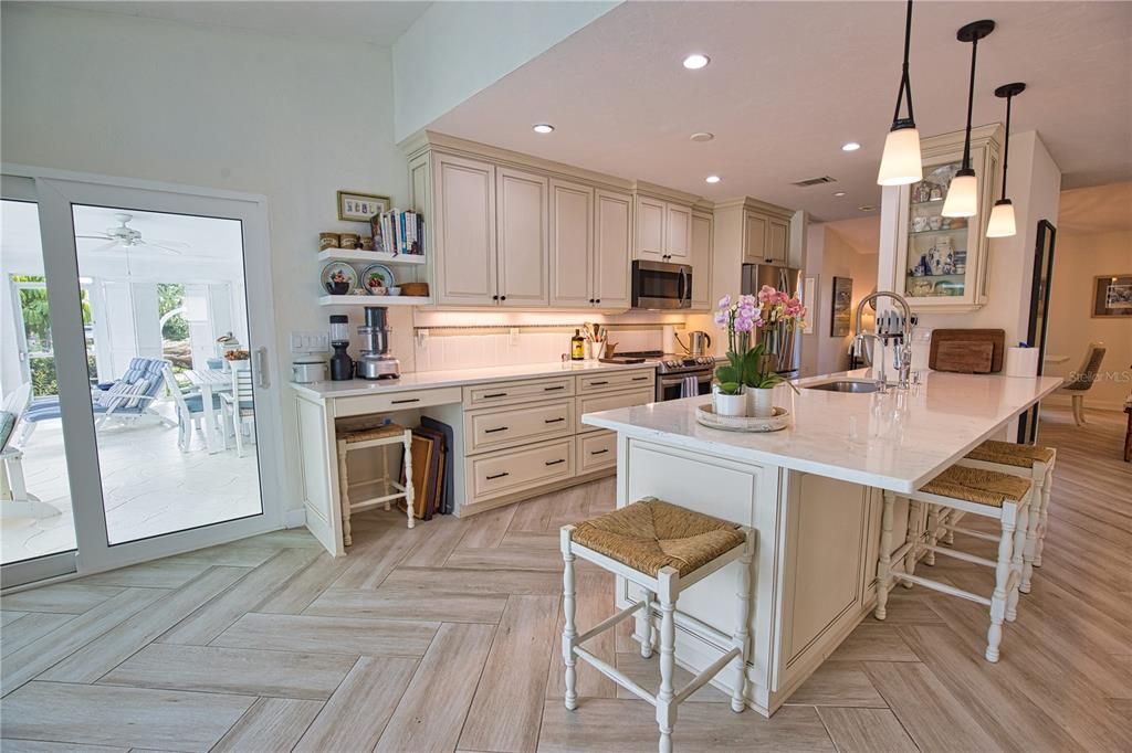 En Venta: $749,900 (3 camas, 2 baños, 2227 Pies cuadrados)