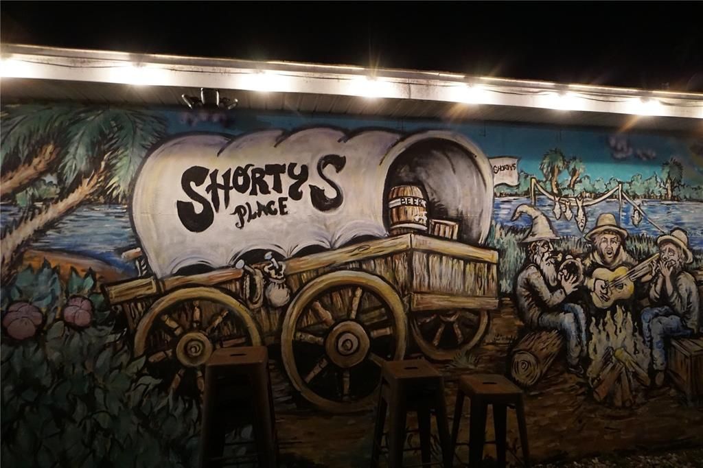 En Venta: $749,900 (3 camas, 2 baños, 2227 Pies cuadrados)