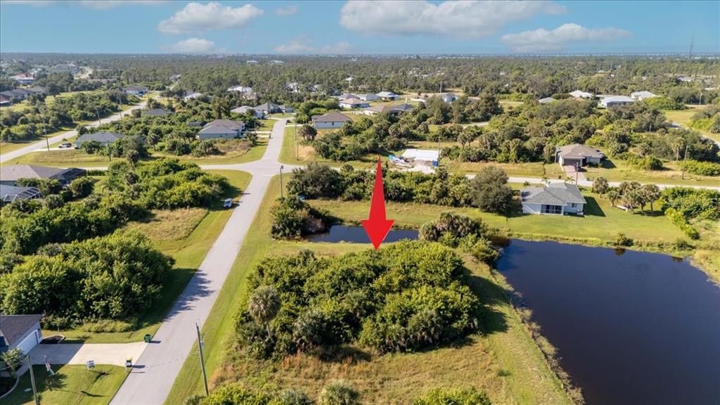 For Sale: $59,900 (0.17 acres)