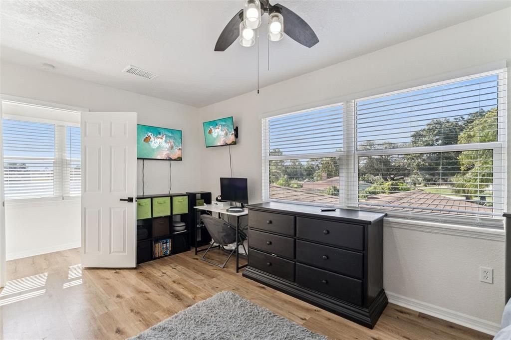 待售: $465,000 (4 贝兹, 3 浴室, 2497 平方英尺)