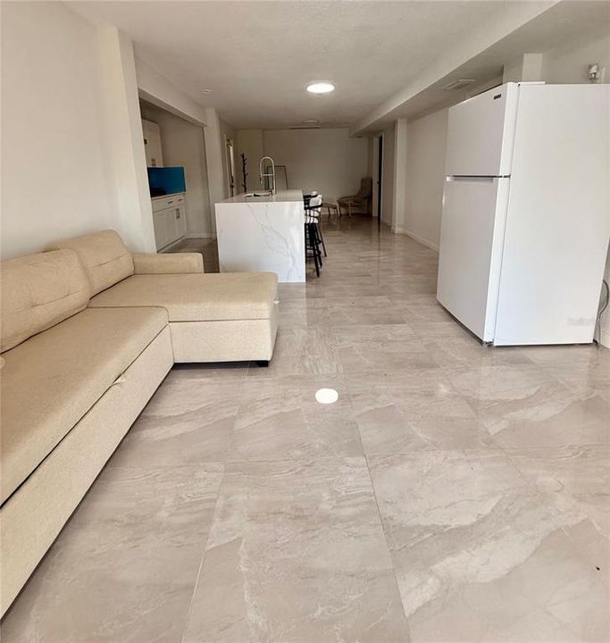 待售: $875,000 (5 贝兹, 4 浴室, 2712 平方英尺)