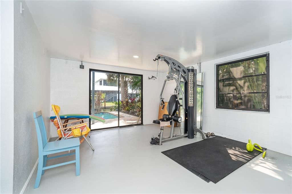 En Venta: $1,295,000 (3 camas, 3 baños, 2520 Pies cuadrados)