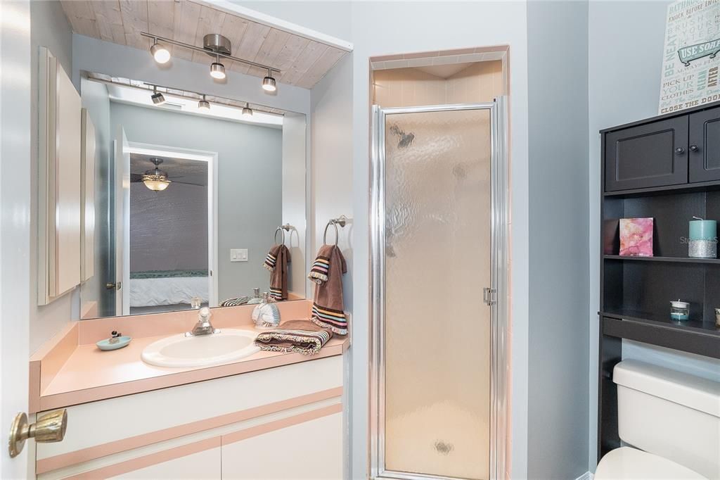 En Venta: $1,295,000 (3 camas, 3 baños, 2520 Pies cuadrados)