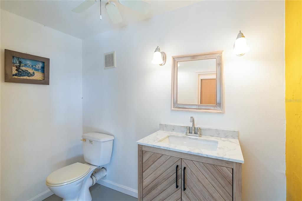 En Venta: $1,295,000 (3 camas, 3 baños, 2520 Pies cuadrados)