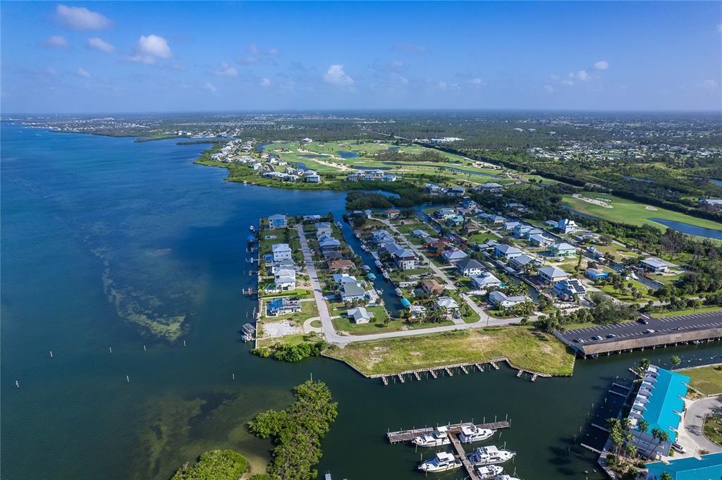 En Venta: $1,295,000 (3 camas, 3 baños, 2520 Pies cuadrados)