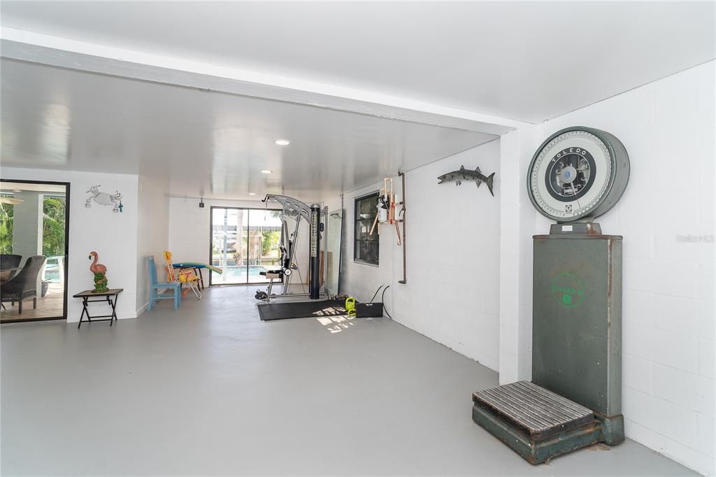 En Venta: $1,295,000 (3 camas, 3 baños, 2520 Pies cuadrados)