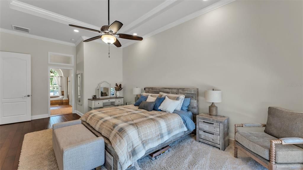 На продажу: $829,900 (4 спален, 3 ванн, 3400 Квадратных фут)