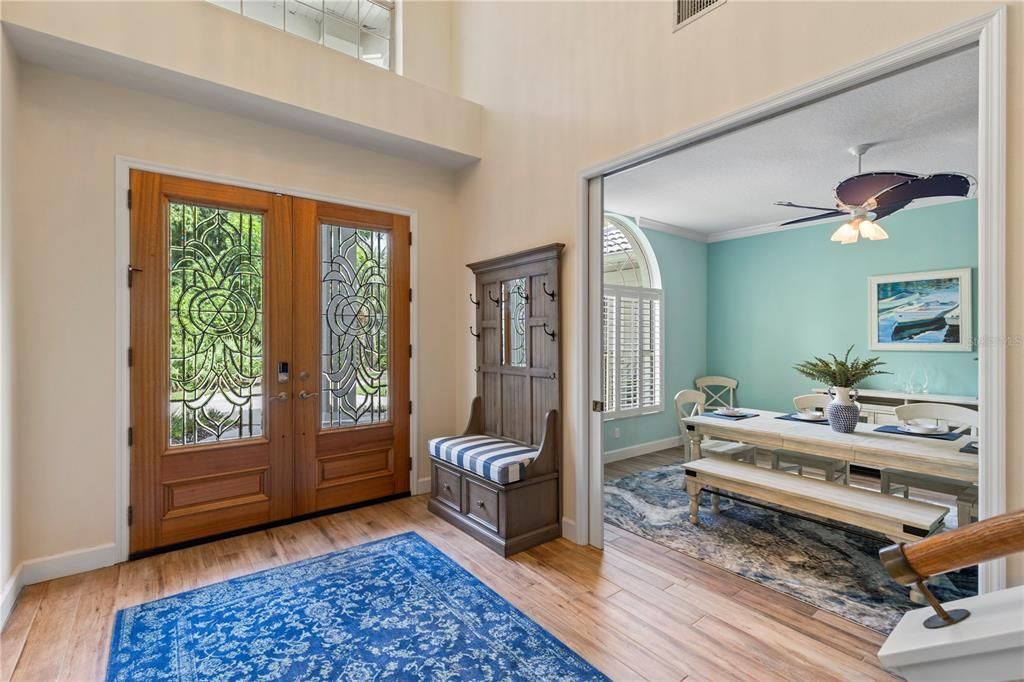 For Sale: $1,550,000 (6 beds, 4 baths, 5019 Square Feet)