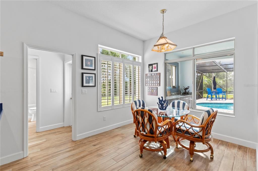 For Sale: $1,550,000 (6 beds, 4 baths, 5019 Square Feet)