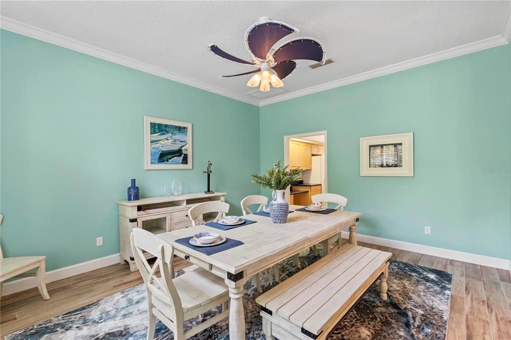 For Sale: $1,550,000 (6 beds, 4 baths, 5019 Square Feet)