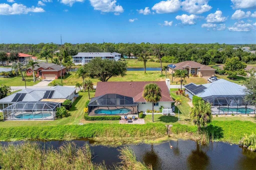 Activo con contrato: $419,900 (3 camas, 2 baños, 1997 Pies cuadrados)