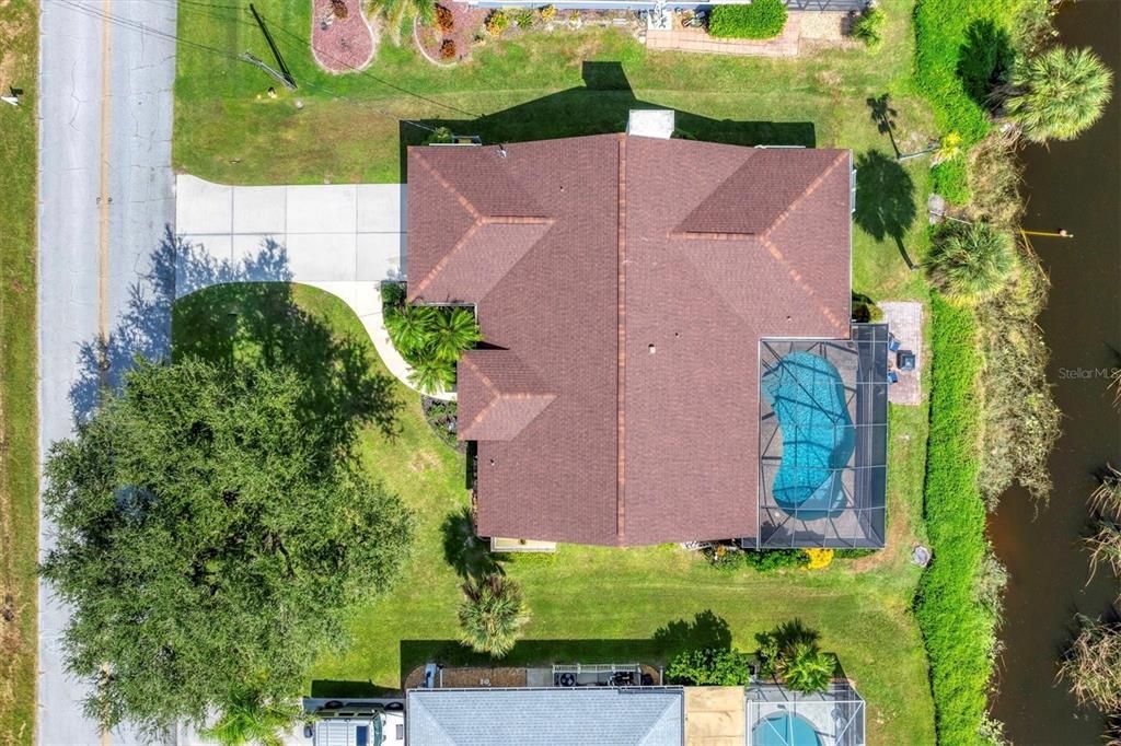 Activo con contrato: $419,900 (3 camas, 2 baños, 1997 Pies cuadrados)