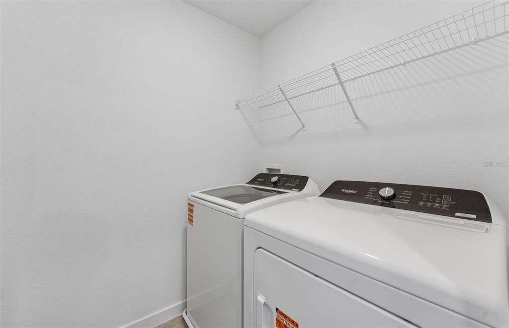 待售: $370,880 (4 贝兹, 3 浴室, 2203 平方英尺)