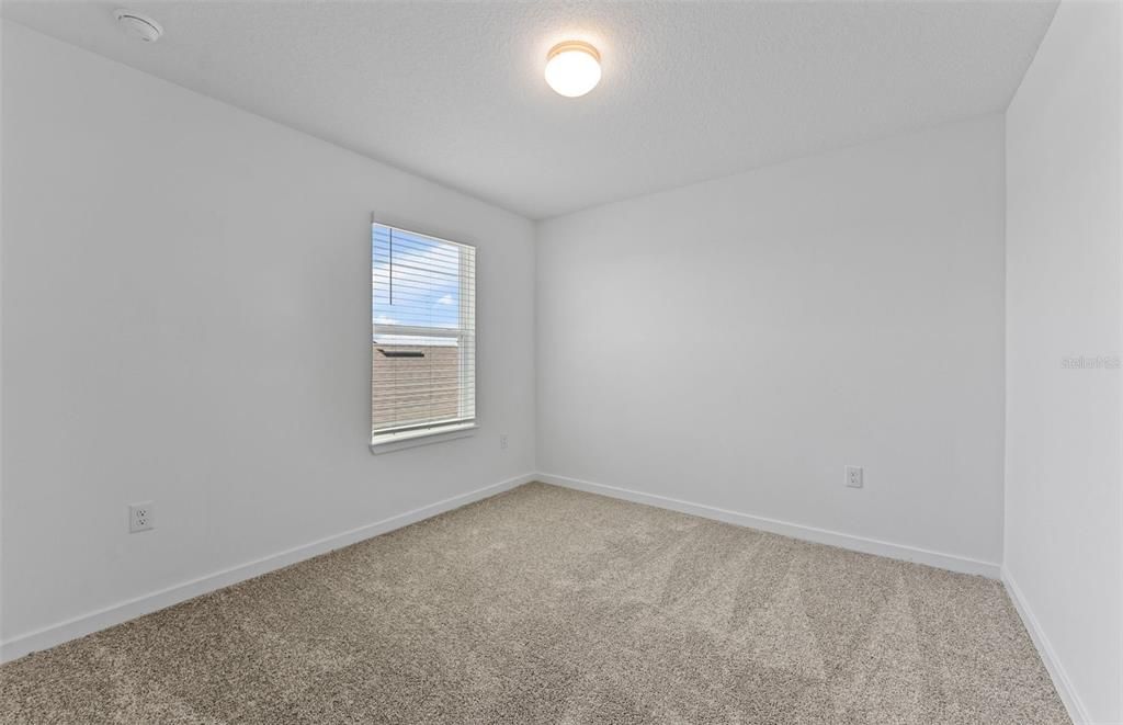 待售: $370,880 (4 贝兹, 3 浴室, 2203 平方英尺)