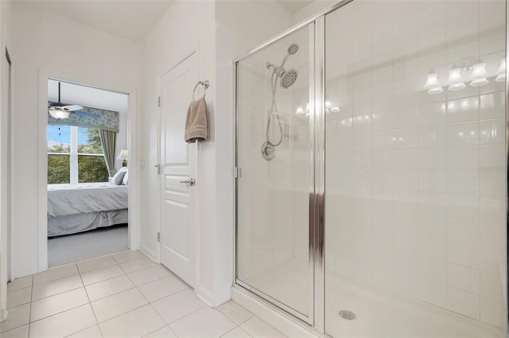 For Sale: $235,000 (2 beds, 2 baths, 1826 Square Feet)