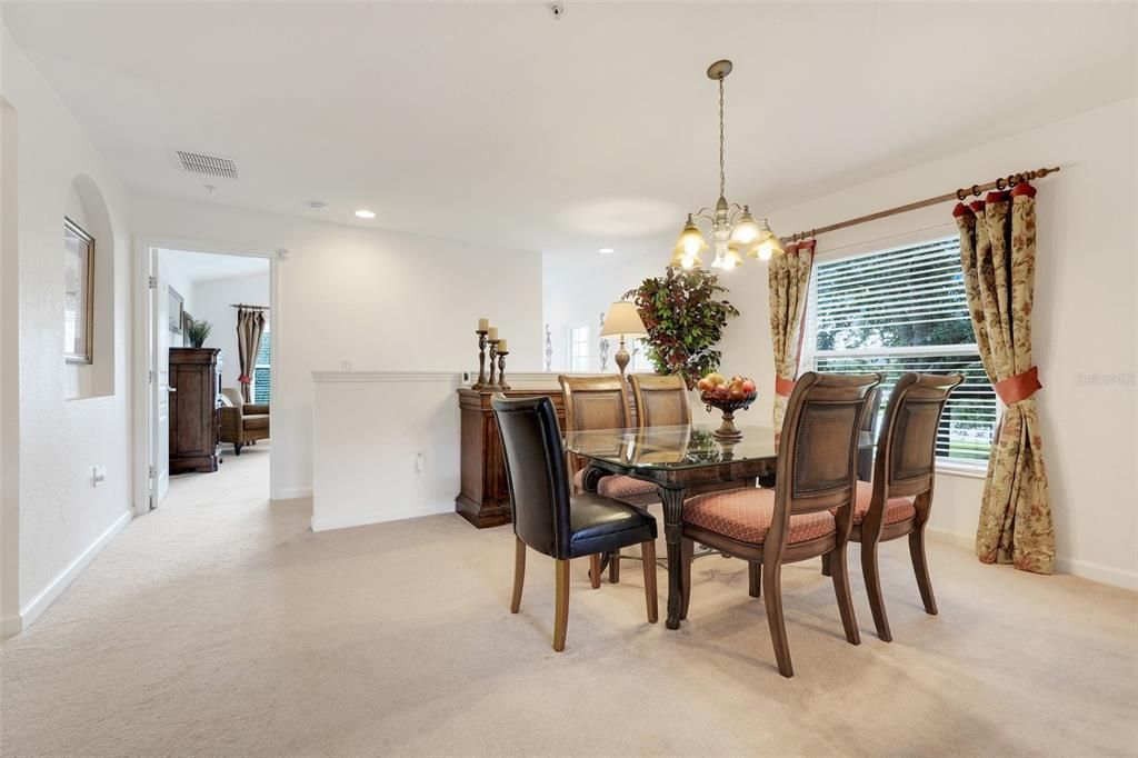 For Sale: $235,000 (2 beds, 2 baths, 1826 Square Feet)