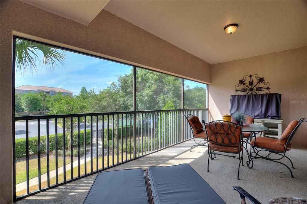 For Sale: $235,000 (2 beds, 2 baths, 1826 Square Feet)