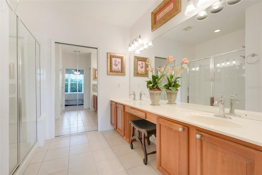 For Sale: $235,000 (2 beds, 2 baths, 1826 Square Feet)