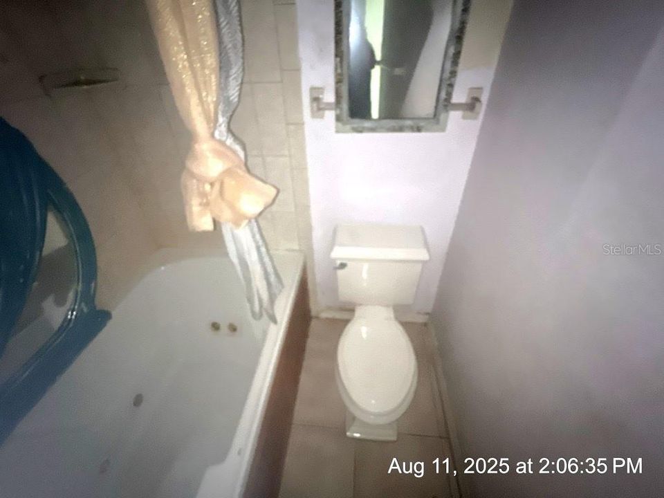 Active With Contract: $226,000 (4 beds, 3 baths, 2449 Square Feet)