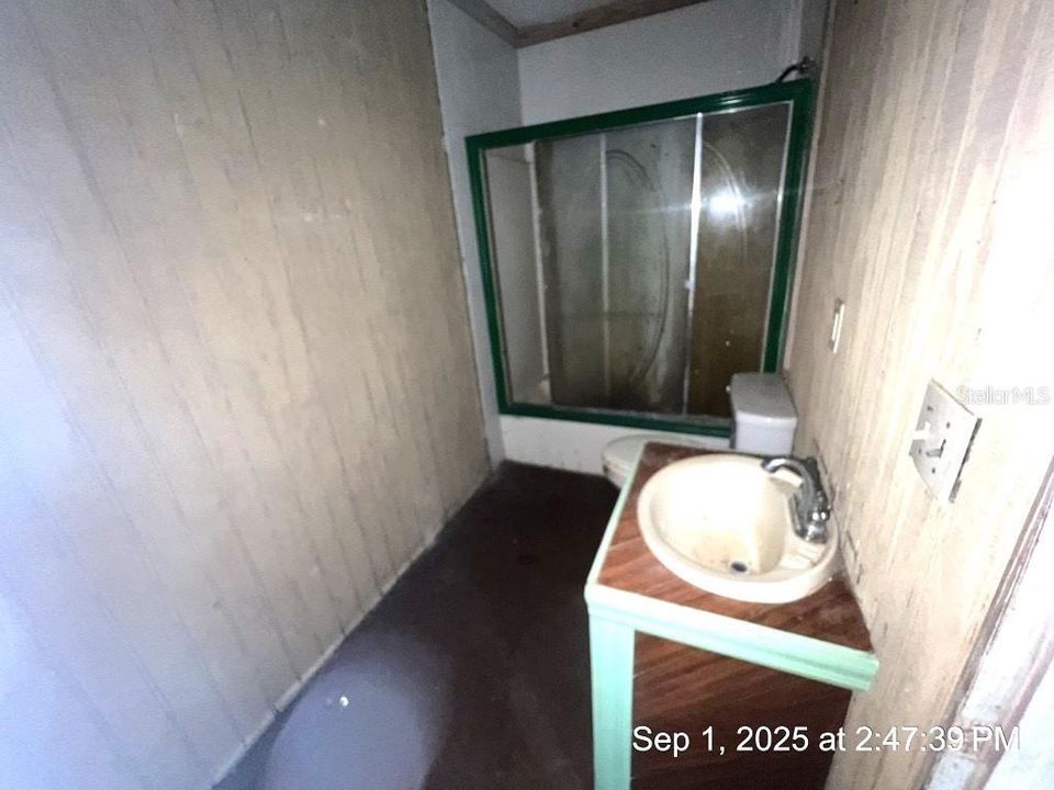 Active With Contract: $226,000 (4 beds, 3 baths, 2449 Square Feet)