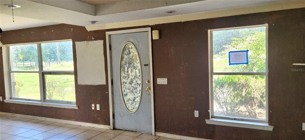 Active With Contract: $226,000 (4 beds, 3 baths, 2449 Square Feet)